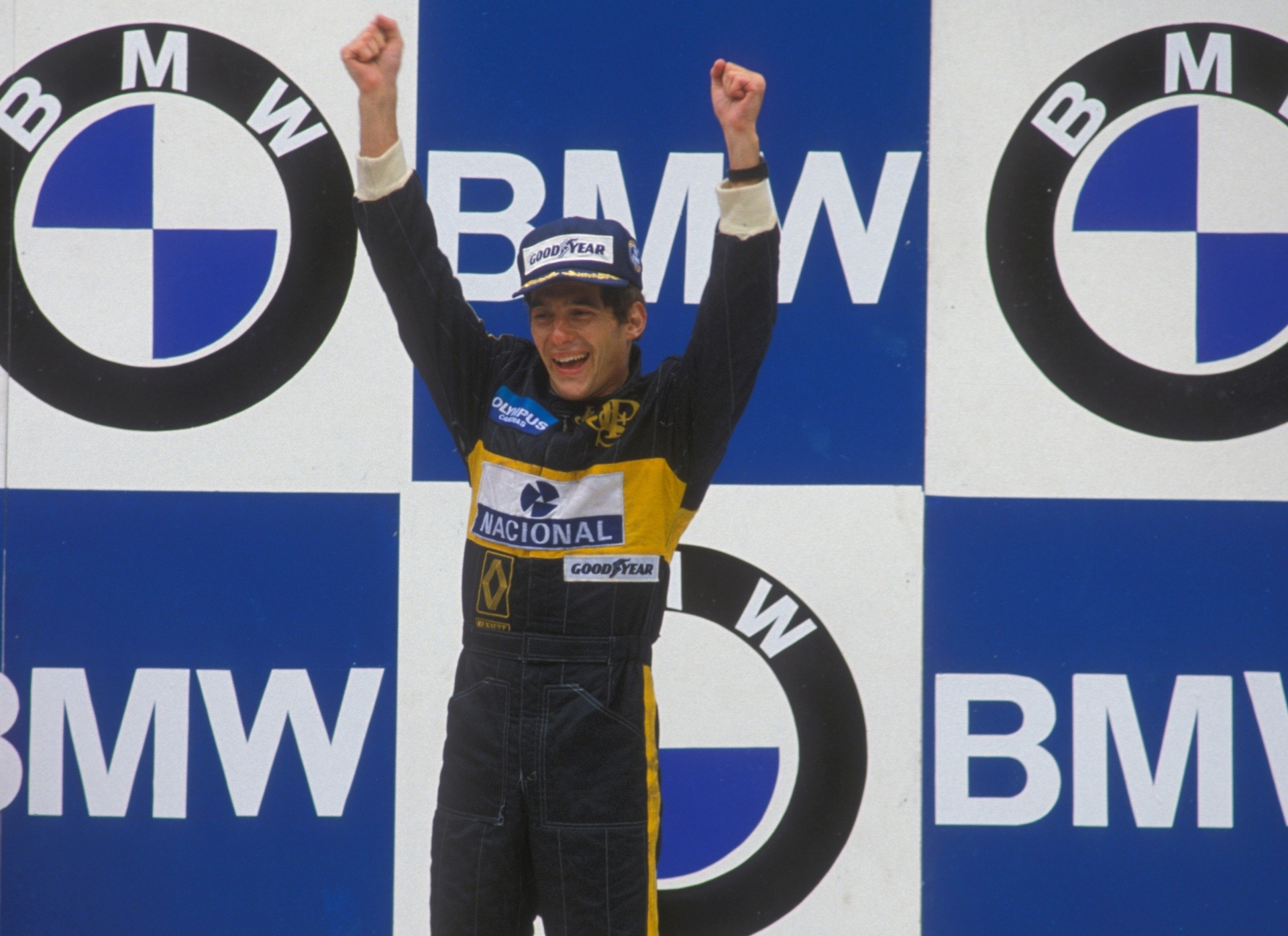 Globo exibirá primeira vitória de Senna no Brasil no próximo domingo