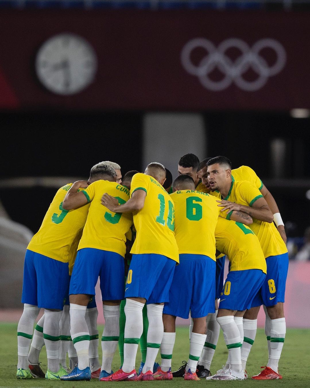 Brasil vence o Egito no futebol masculino e se classifica ...