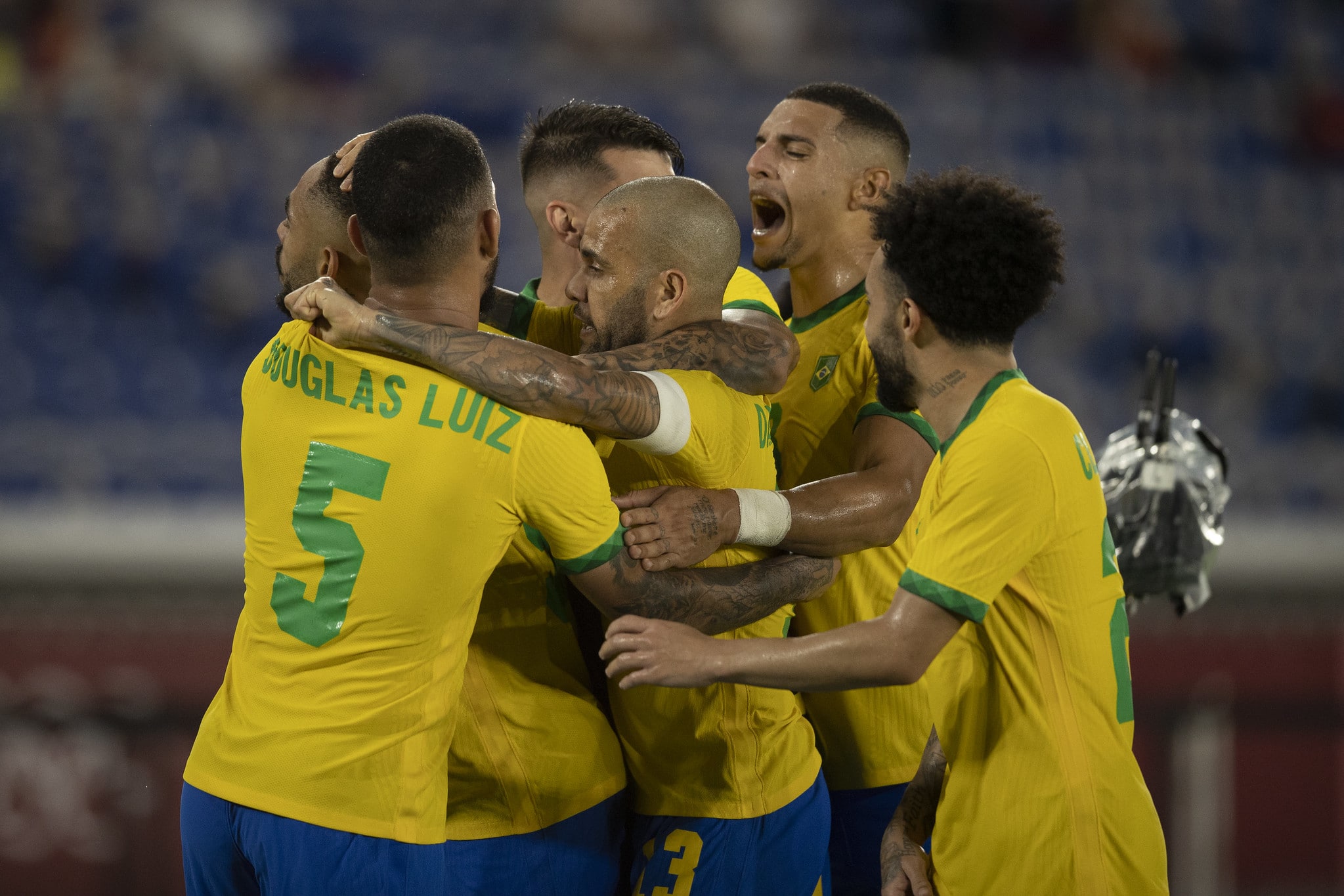 Brasil vence Espanha e transforma palco do penta em casa do bi nas  Olimpíadas - TC Online